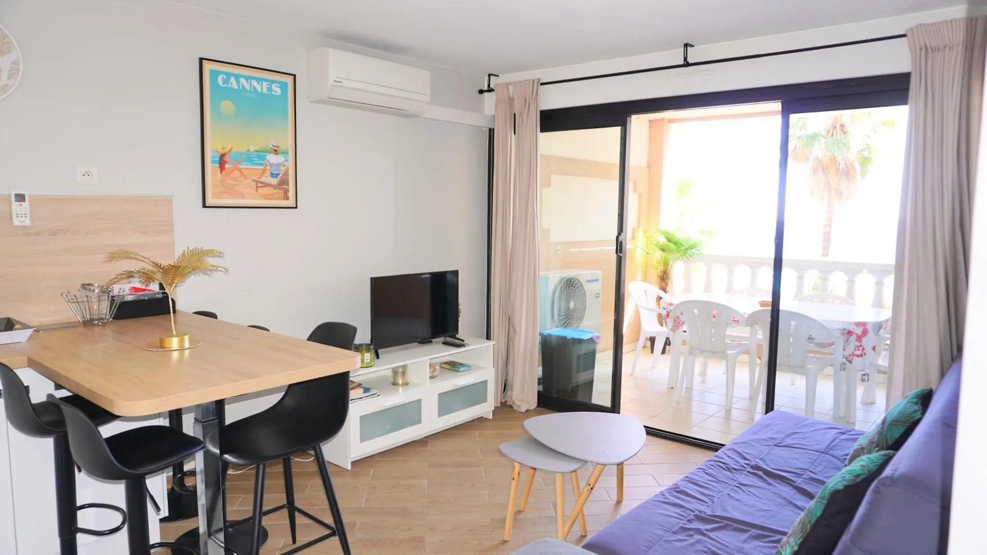 Appartement 426, Vue Mer Et Piscine By Palmazur Cannes Frankrijk