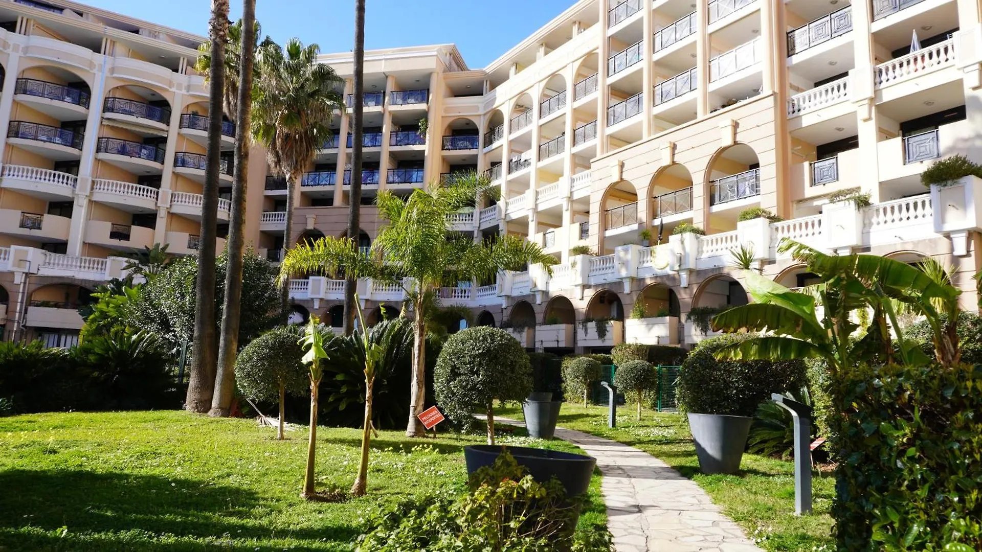 Apartamento Appartement 426, Vue Mer Et Piscine By Palmazur Cannes França